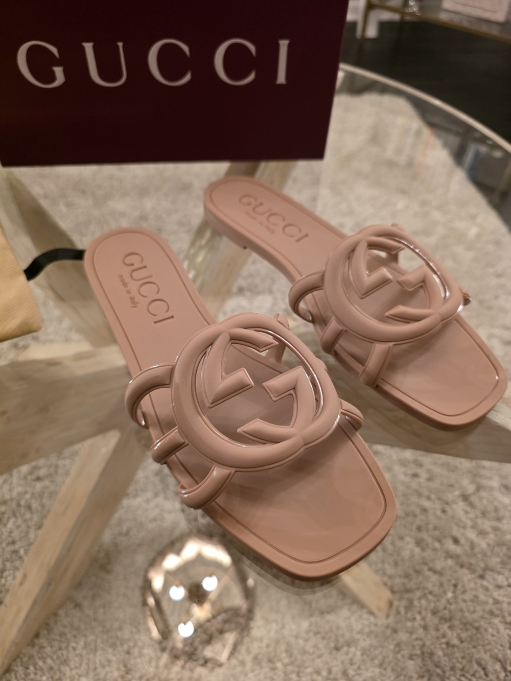 Gucci Khaki/Tan GG Logo Rubber Sandals - Picture 2 of 4